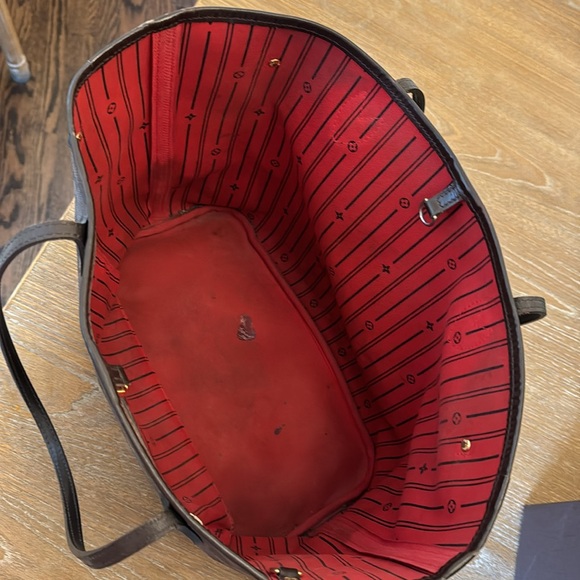 Louis Vuitton Neverfull MM Damier - Picture 9 of 13